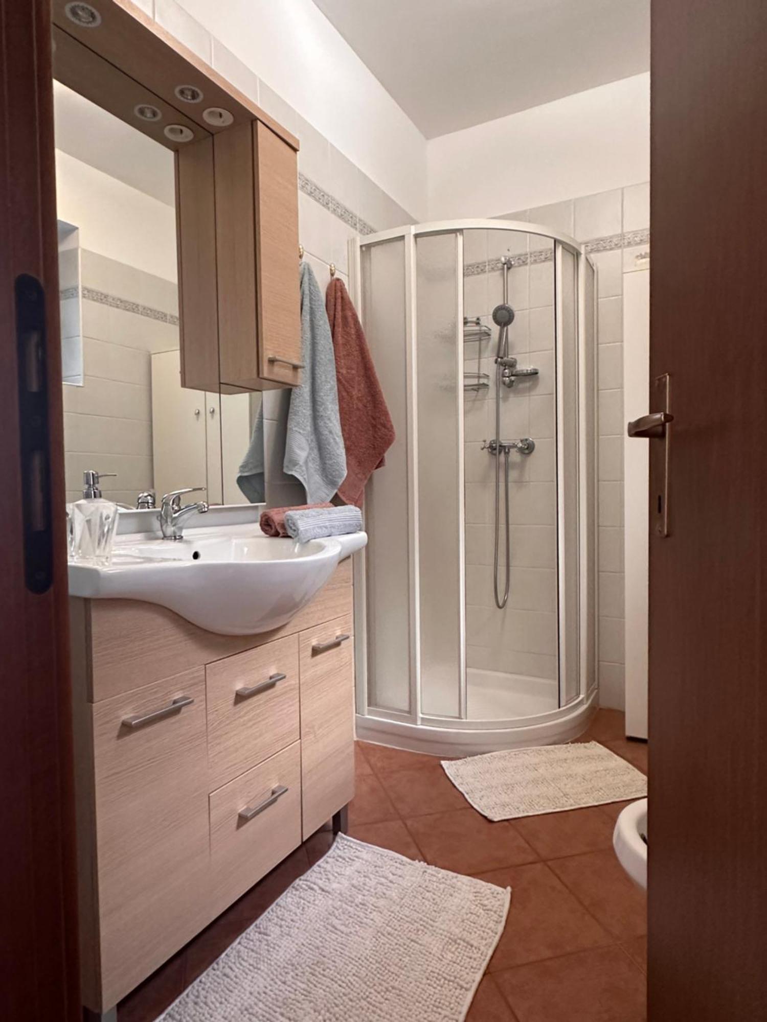 Casa Vacanze La Formica Verbania Extérieur photo